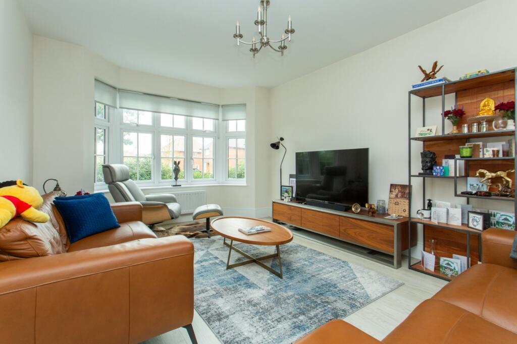 Hoplands Road, Hersden, Canterbury, Kent, CT3 photo 2