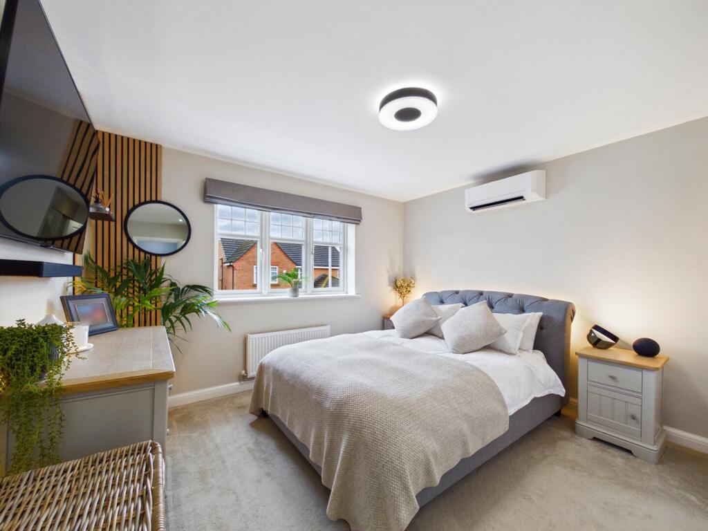 House in Wakefield, Edenbrook Vale, Chequerfield - View 5