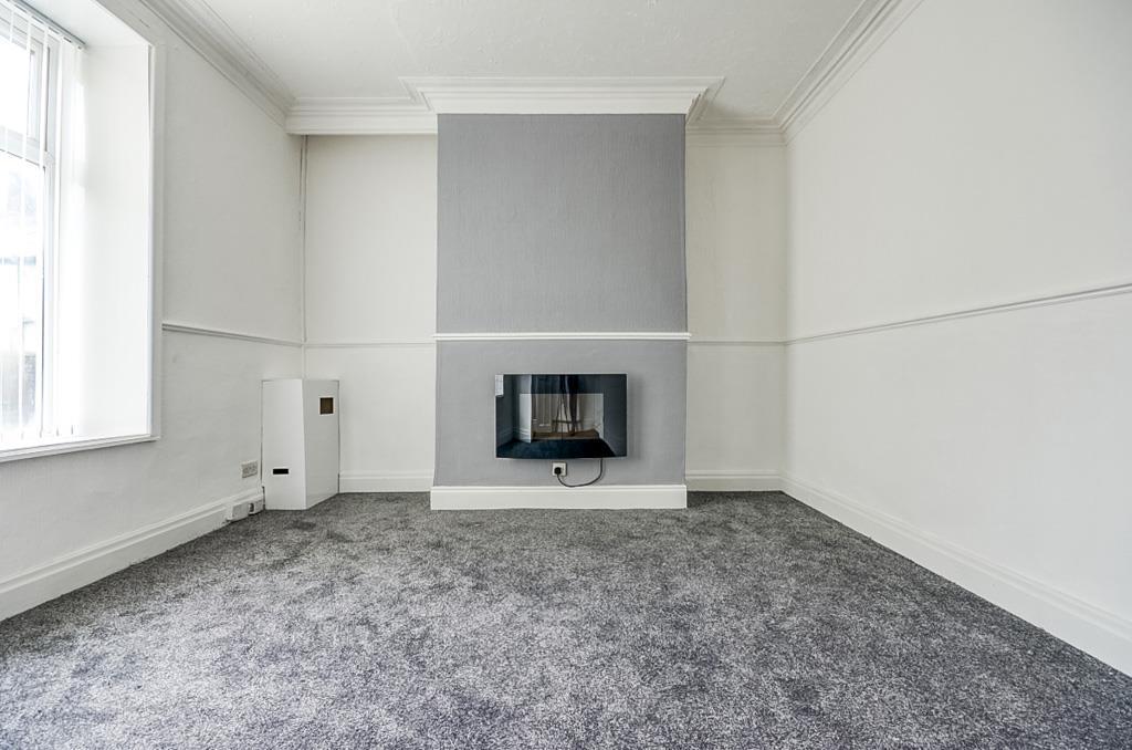 House in Darwen, Hollins Grove, Earcroft - View 2