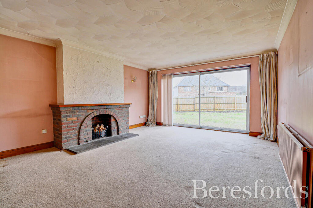 Barnmead Way, Burnham-on-Crouch, CM0 photo 2