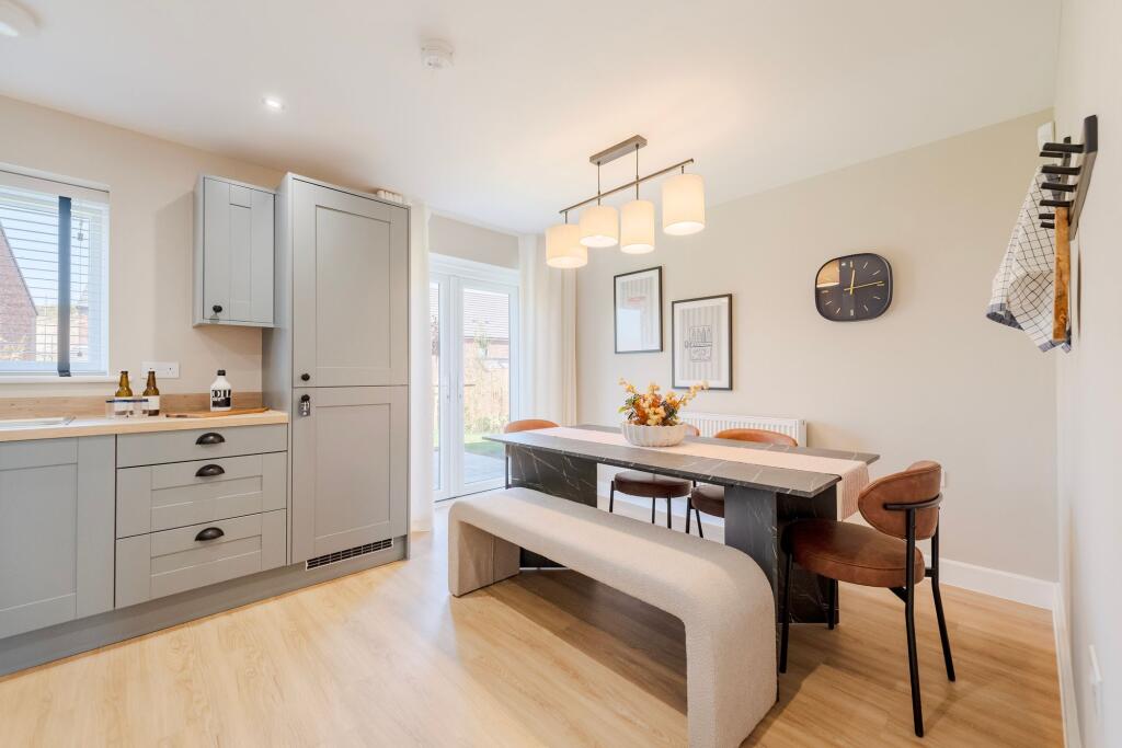 House in Newcastle-under-Lyme, Loggerheads - More