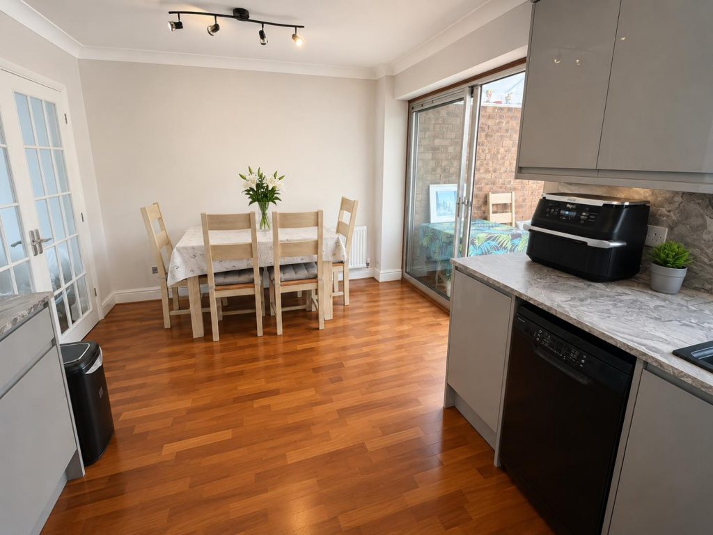 House in Northampton, Lings - View 3