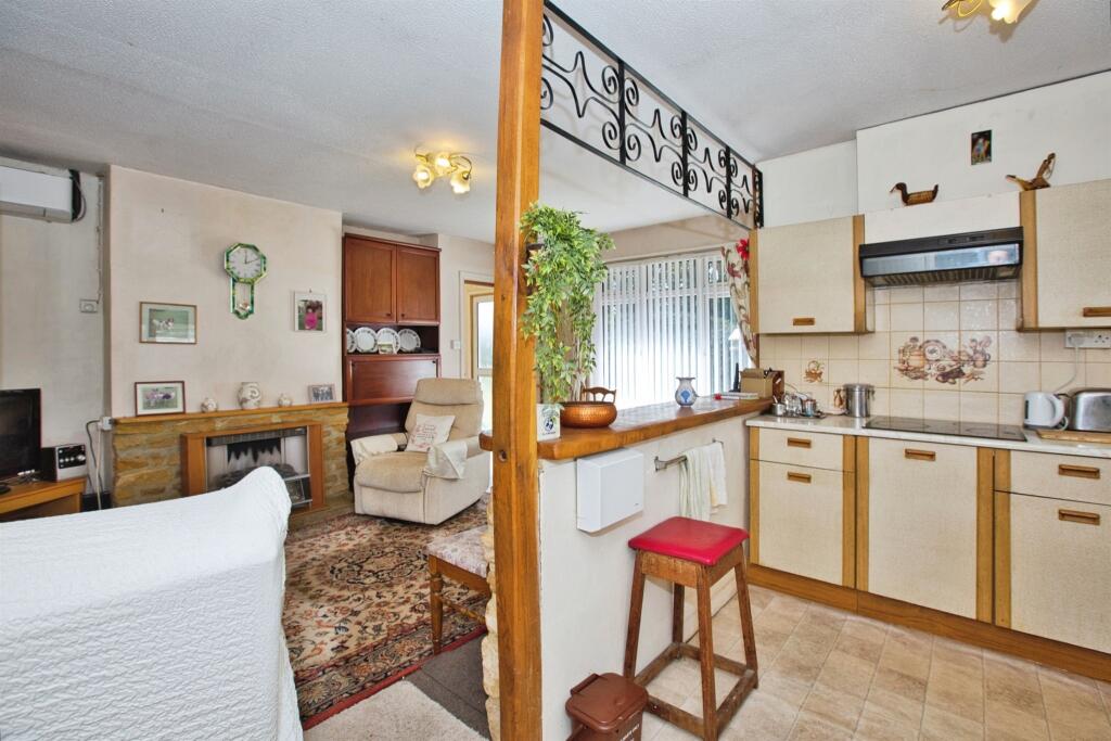 Additional image 8 of Primrose Lane, Yeovil