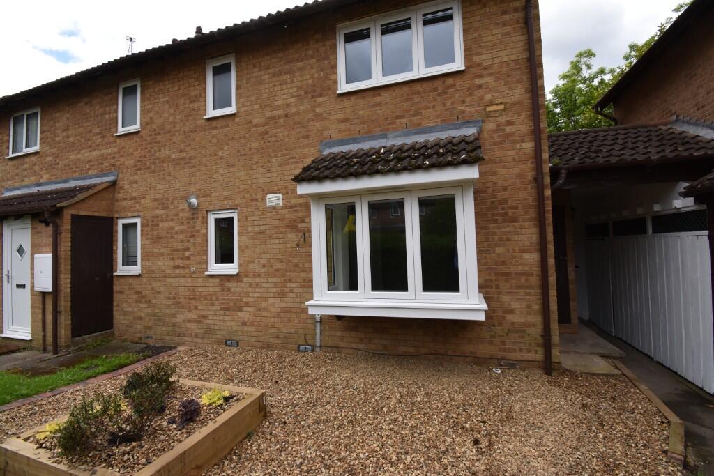 Main image of property: Senwick Drive, Wellingborough, Northamptonshire, NN8