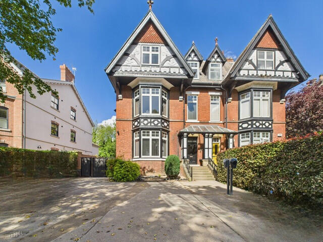 Main image of property: , Hull, HU5