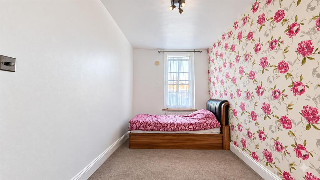 Apartment in London - View 3