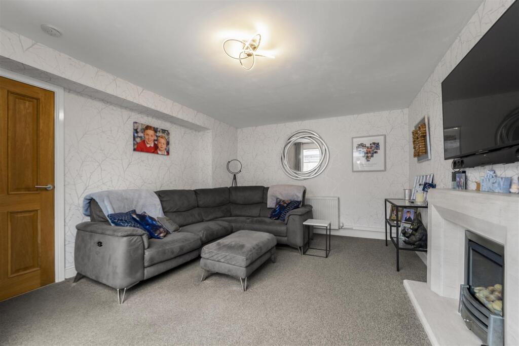 Additional image 21 of Helvellyn Drive, Burnley