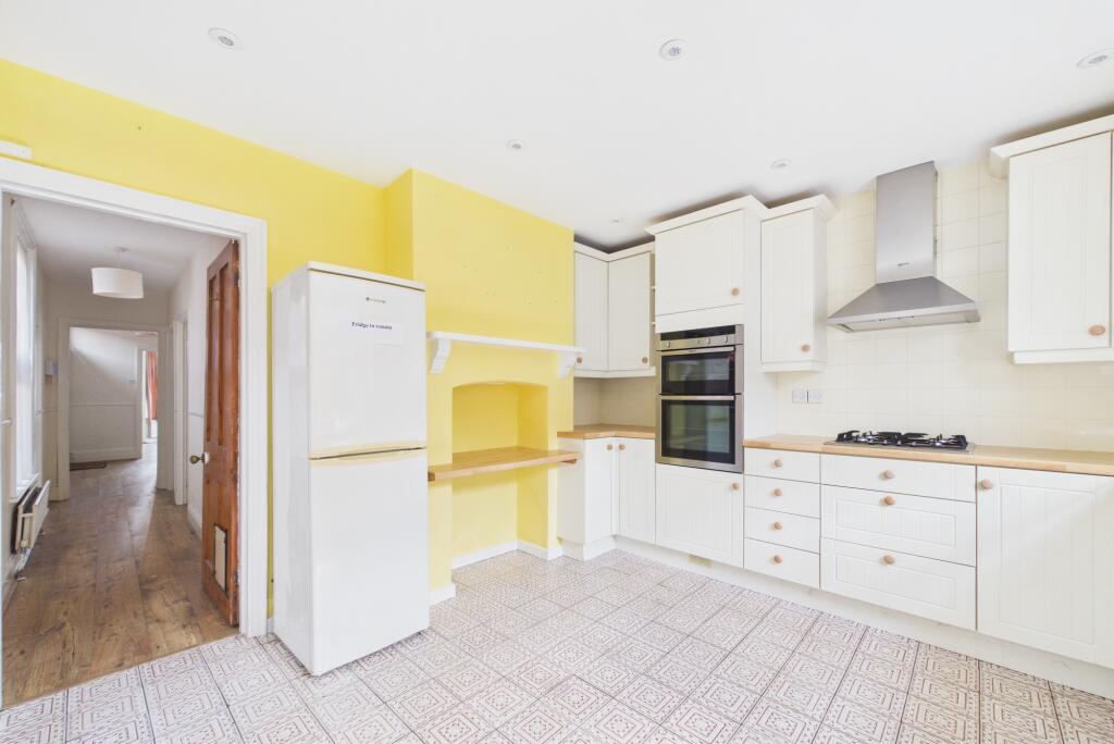 House in Cambridge, Chesterton - More
