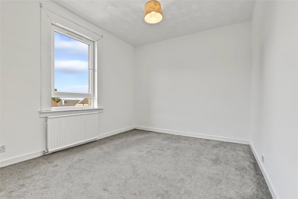 Arnott Drive, Coatbridge, North Lanarkshire, ML5 photo 4