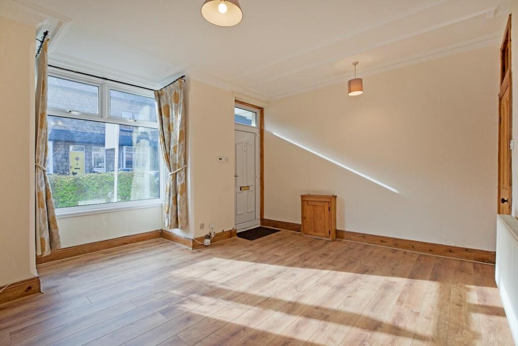East Parade, Ilkley photo 4