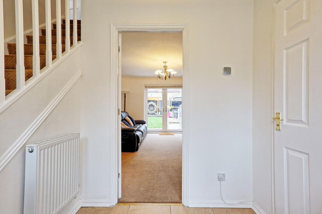 House in Thurrock, Essex - View 5