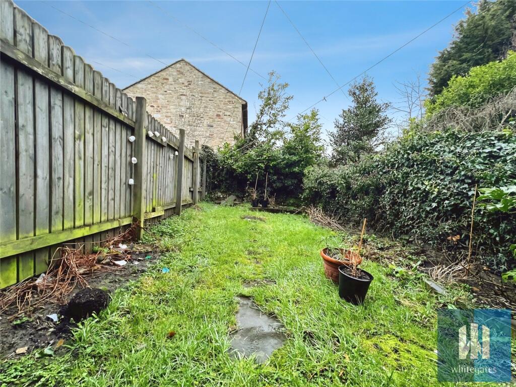 Blackmoorfoot Road, Crosland Moor, Hudderfield, Kirklees, HD4 photo 5