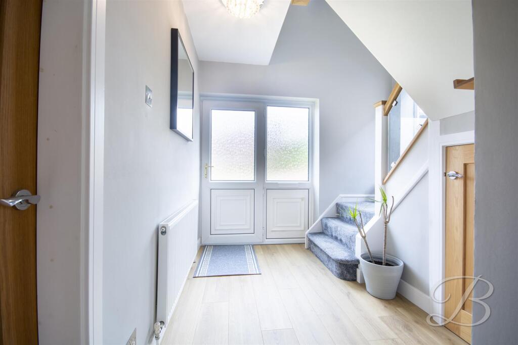 New Mill Lane, Mansfield Woodhouse, Mansfield - View 4