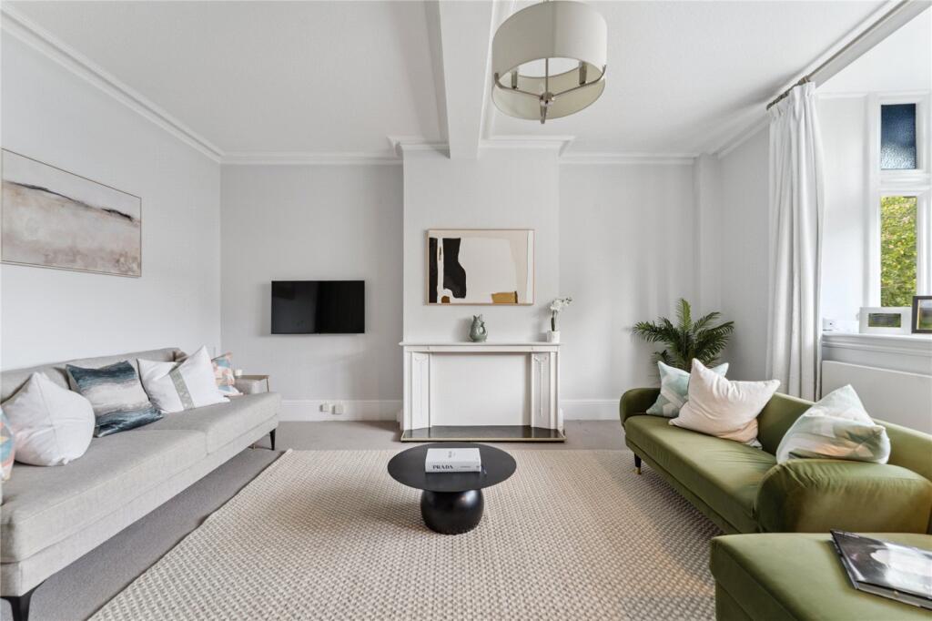 Main image of property: Station Road, Henley-on-Thames, Oxfordshire, RG9