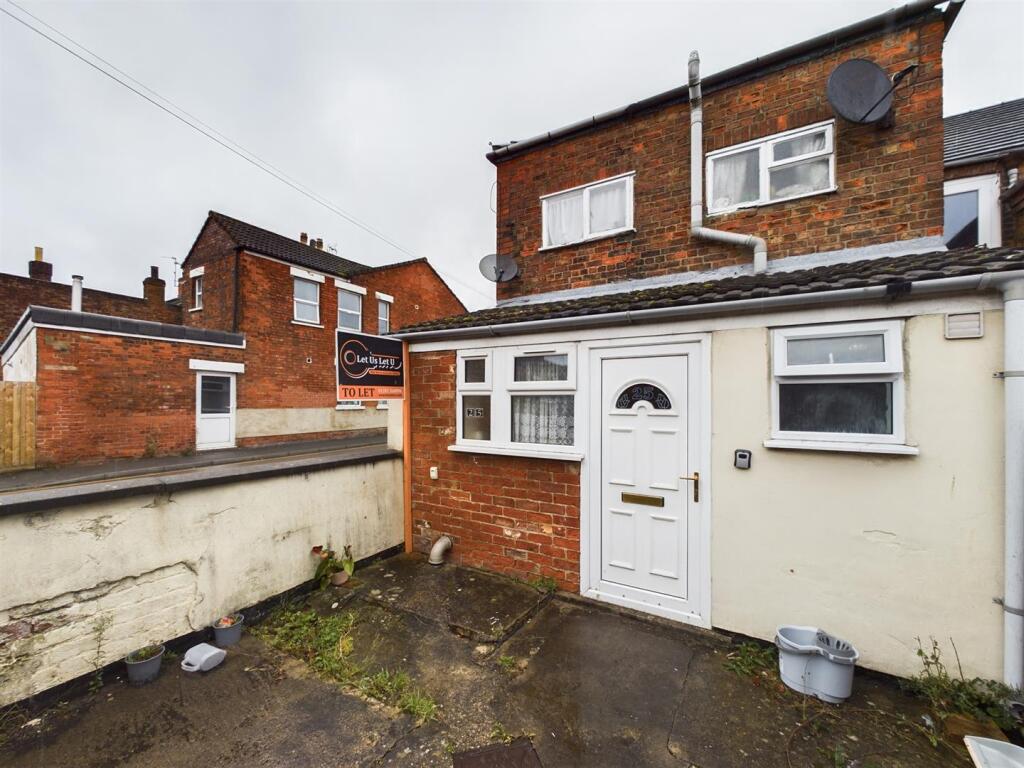 Trinity Street, Boston photo 2