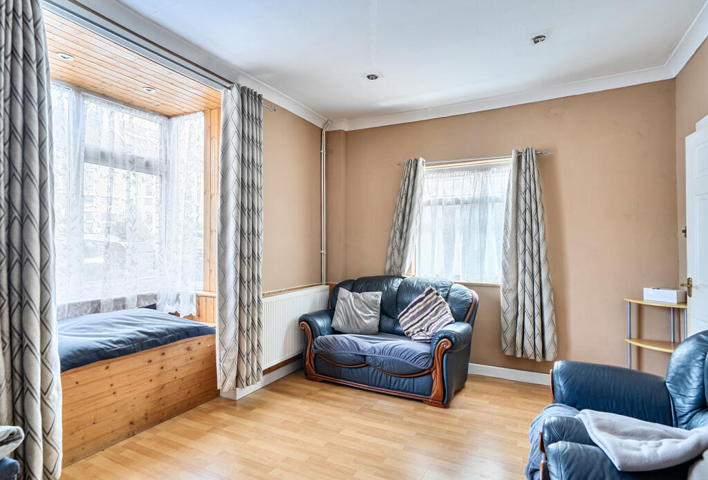 House in Bristol - View 3