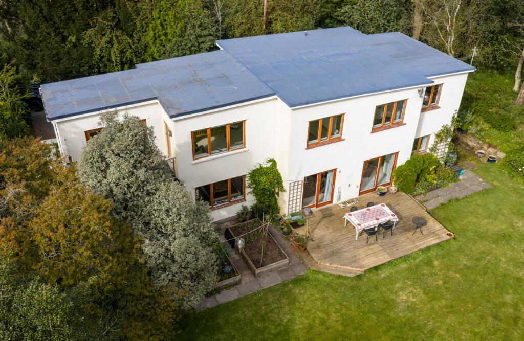 Main image of property: Penygraig, Llanbadarn Fawr, SY23
