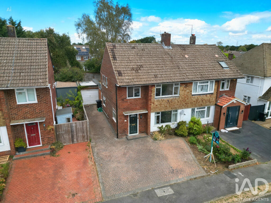 Main image of property: Moor Copse Close, Reading, RG6