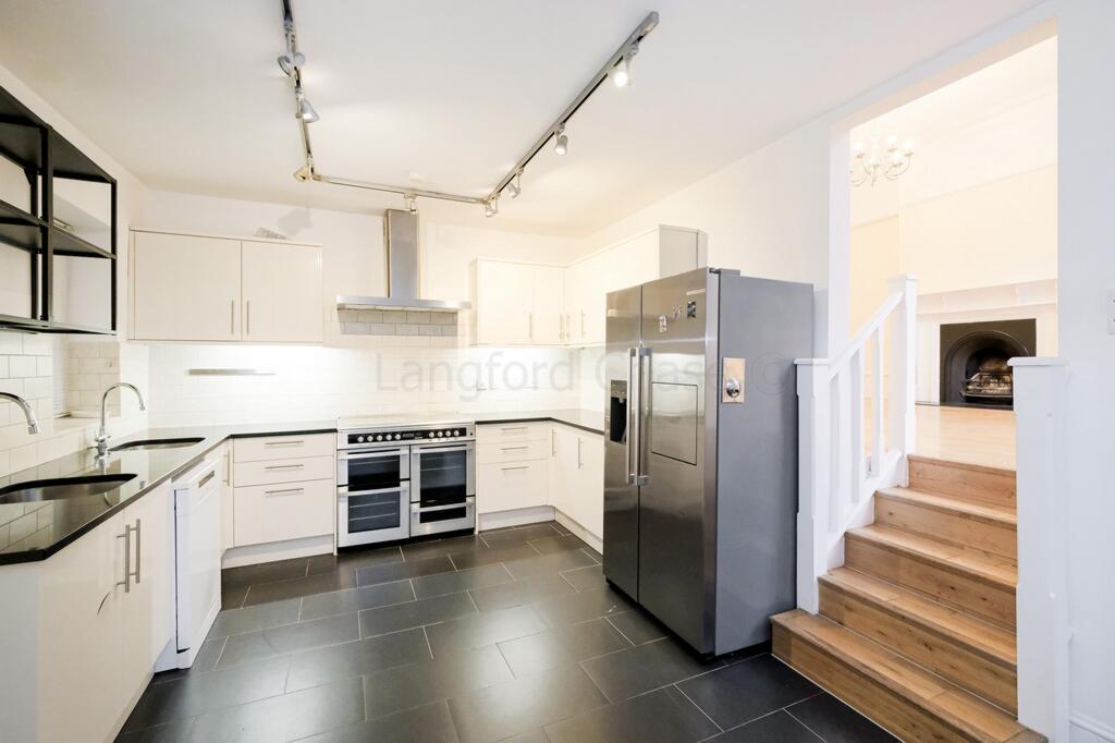 House in London, Muswell Hill - View 4