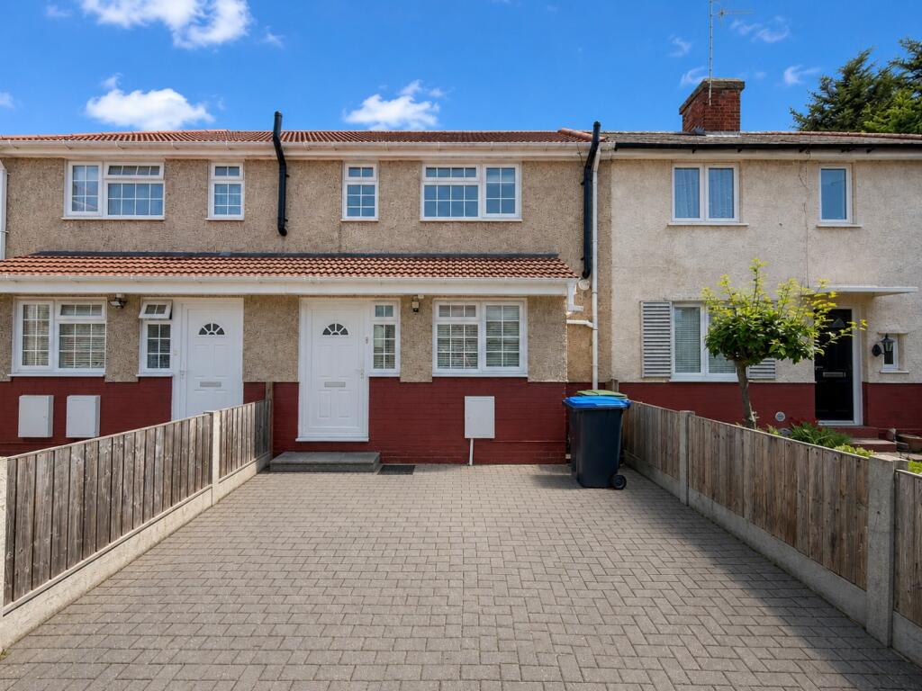 Main image of property: Bishops Close, Enfield, EN1