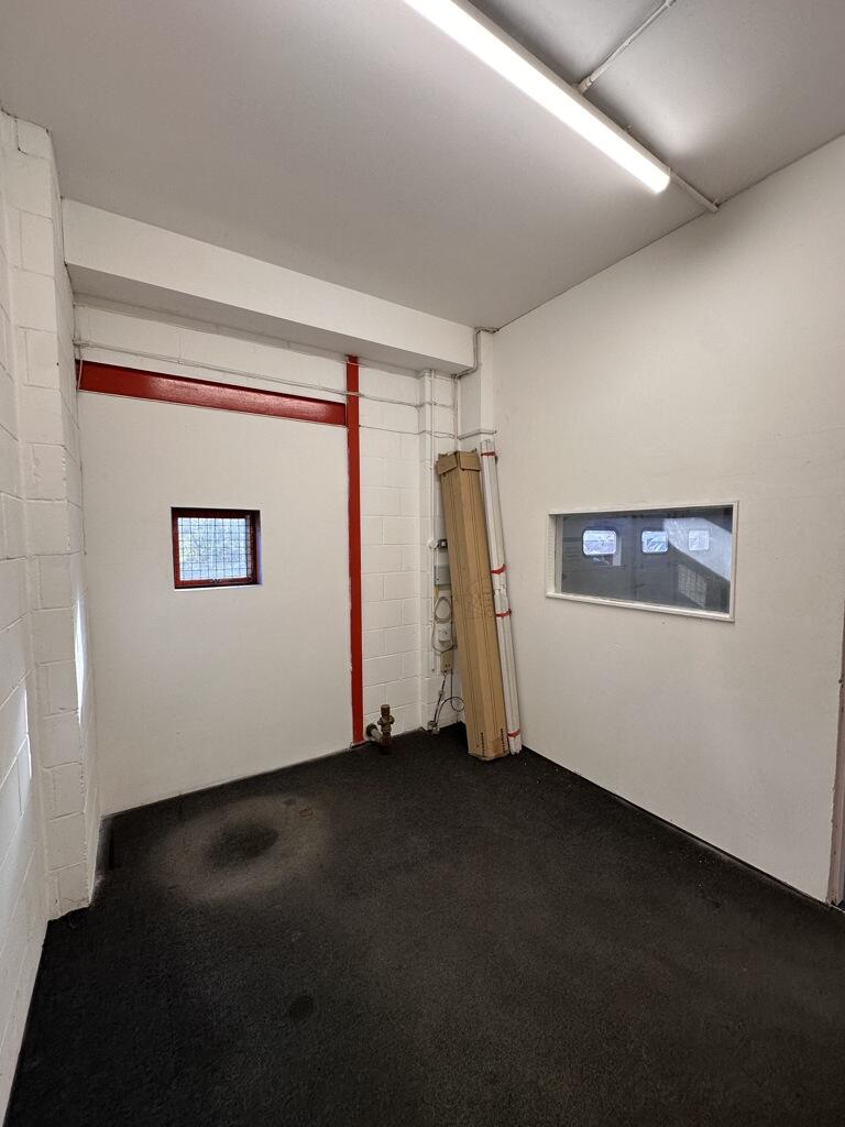 Photo 41