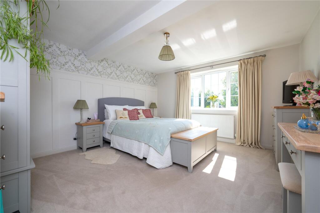 House in St Albans - View 4