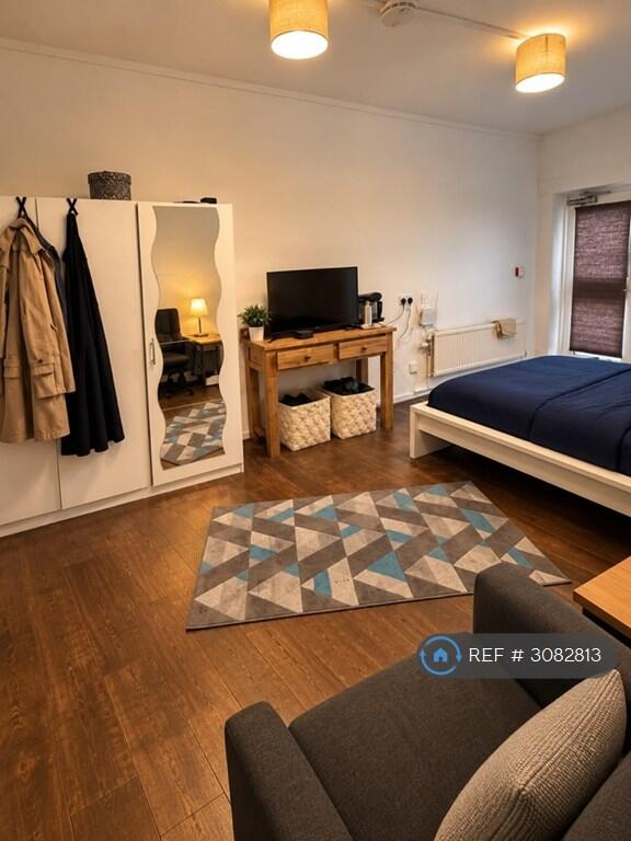Main image of property: Mapesbury Road, London, NW2