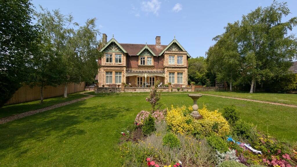 Main image of property: Beacon Lane , Grantham