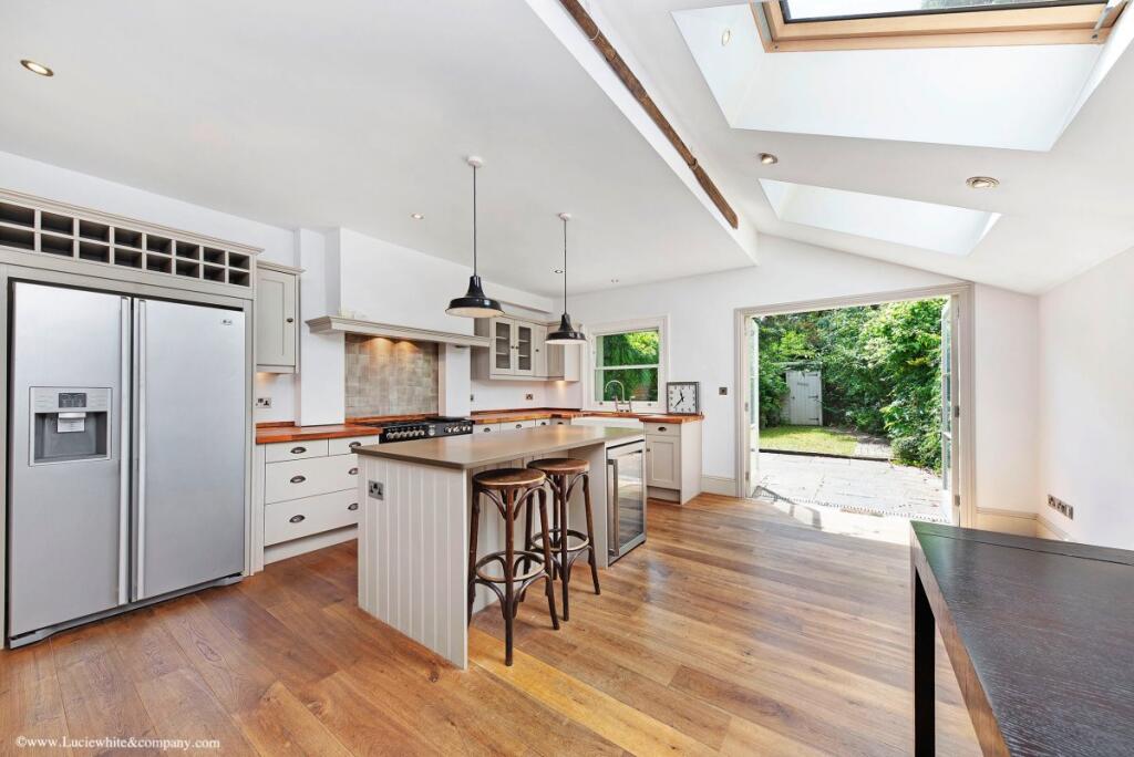 Main image of property: Wellesley Road, Chiswick