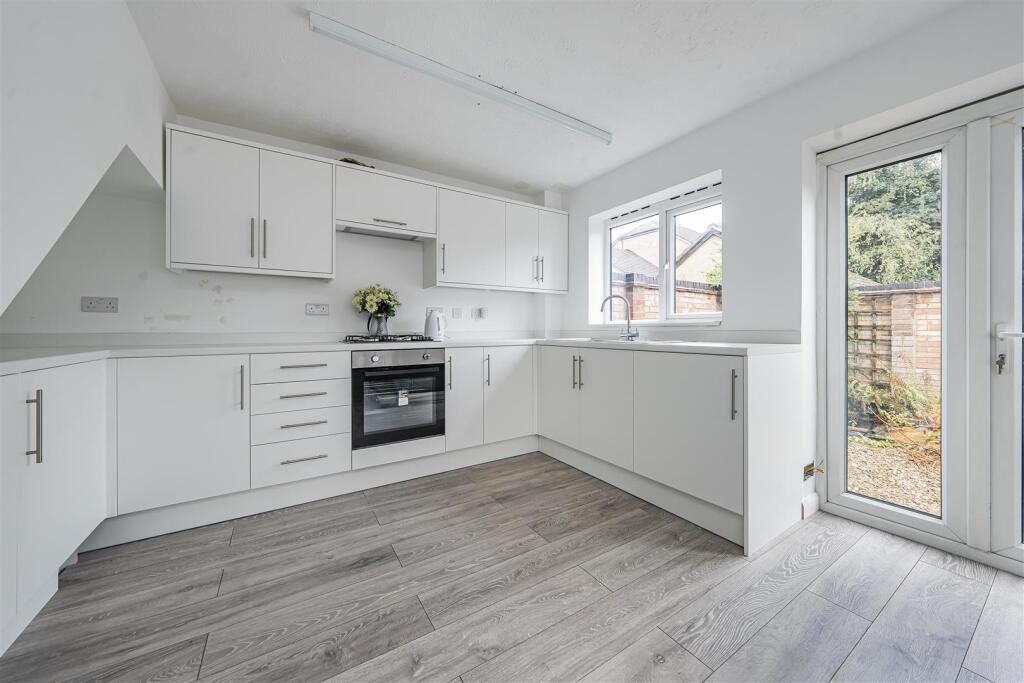 House in Southall - View 3