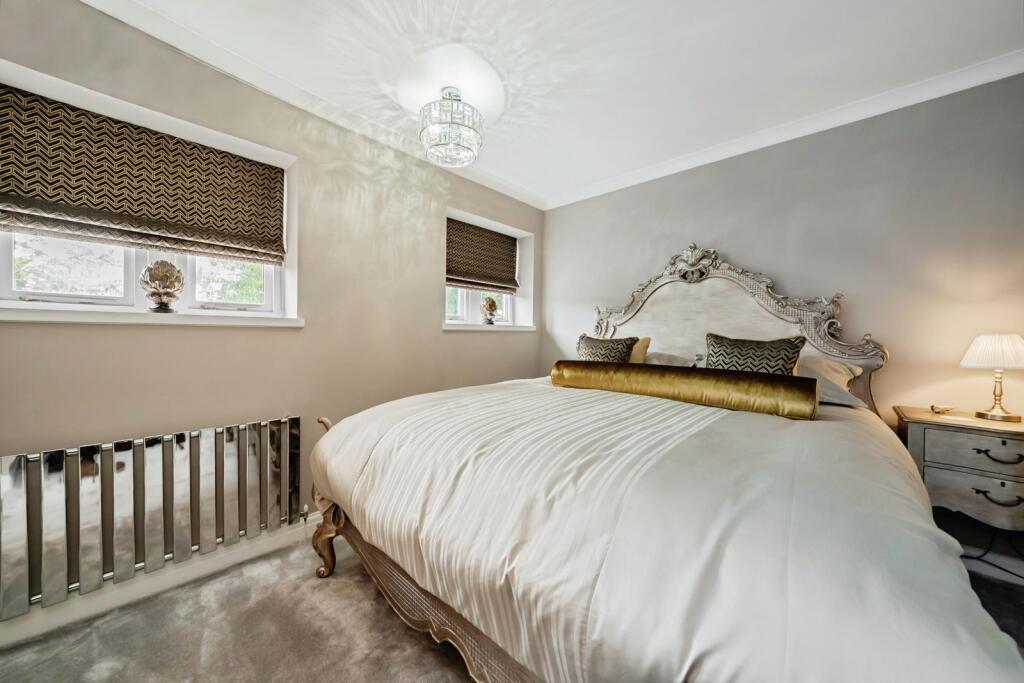 House in Warrington, Appleton Thorn - View 3