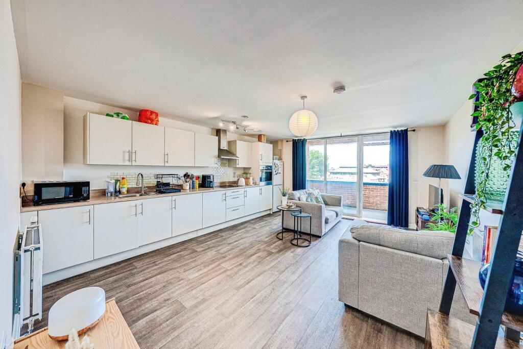 Vauxhall Place, Dartford, Kent, DA1 photo 4