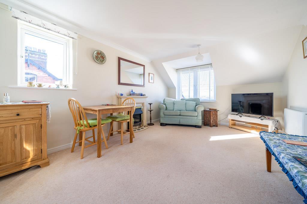 2-bed house on Gravel Hill, Ludlow, £110,000