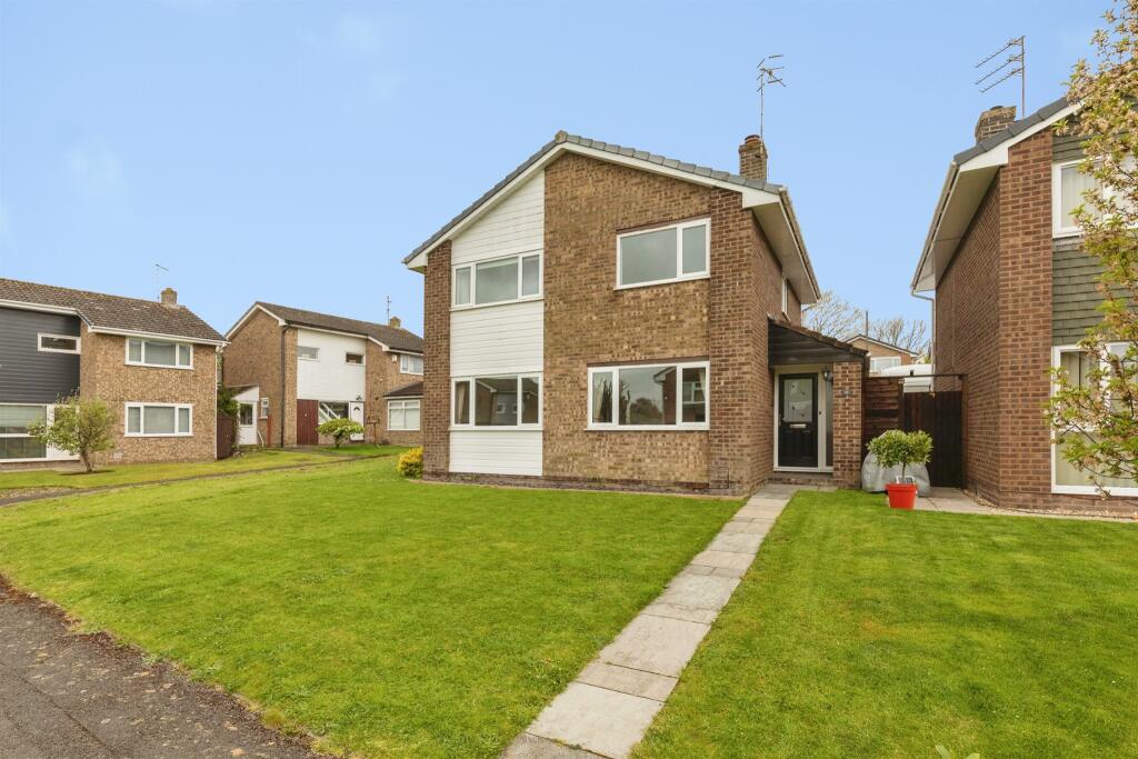 Main image of property: Robin Way, Chipping Sodbury, Bristol
