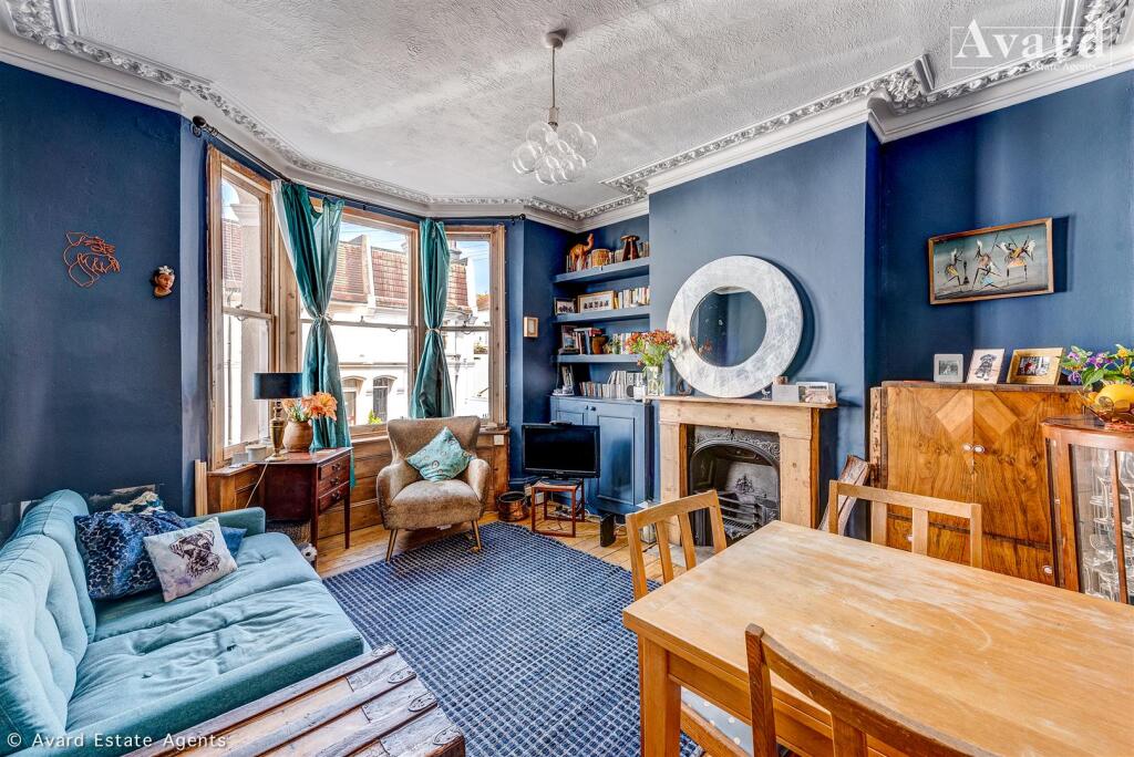 Apartment in Brighton - View 2