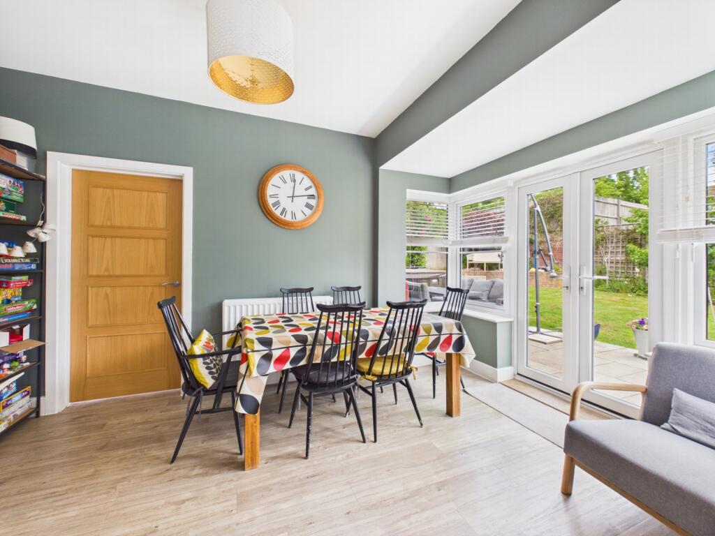 House in Redhill - View 4