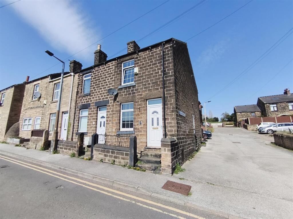 Main image of property: New Road, Staincross, Barnsley, S75 6PP