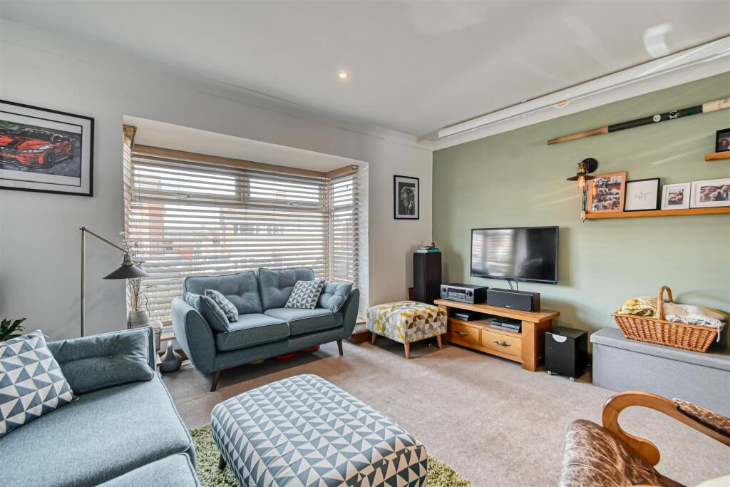 67 Duchess Drive, Bridgnorth photo 4