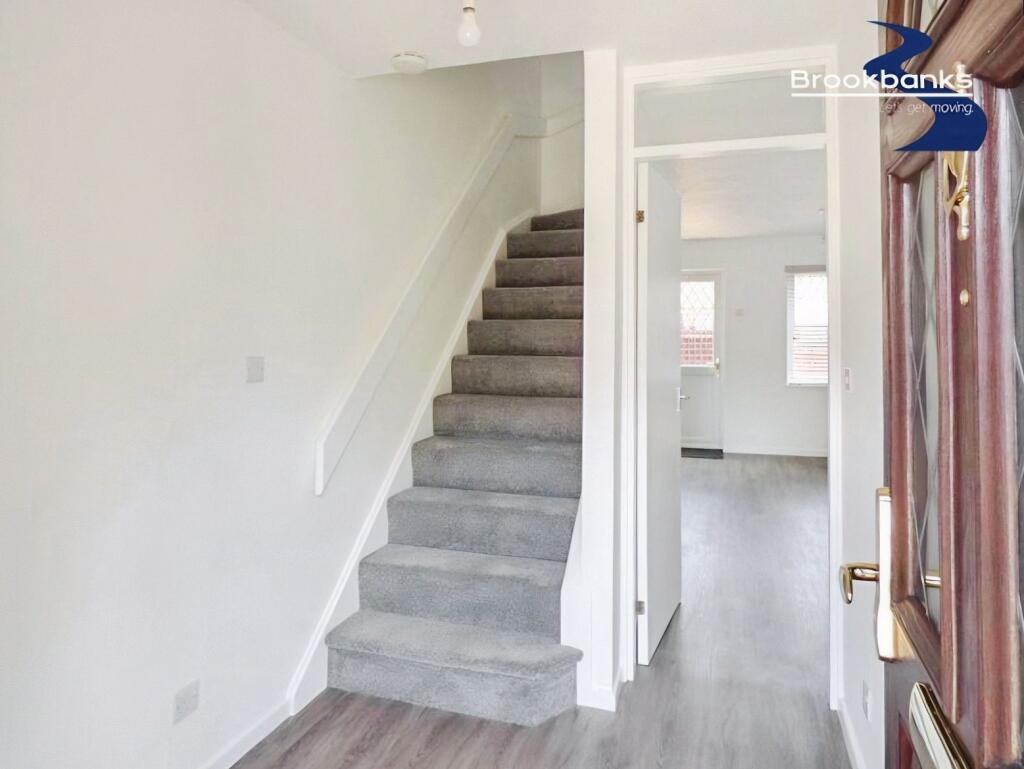 House in Swanley, White Oak - More