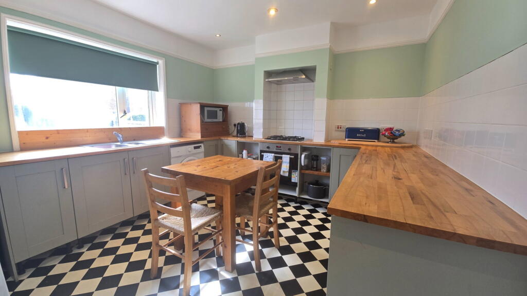 House in Newbury, East Fields, Speenhamland - View 2