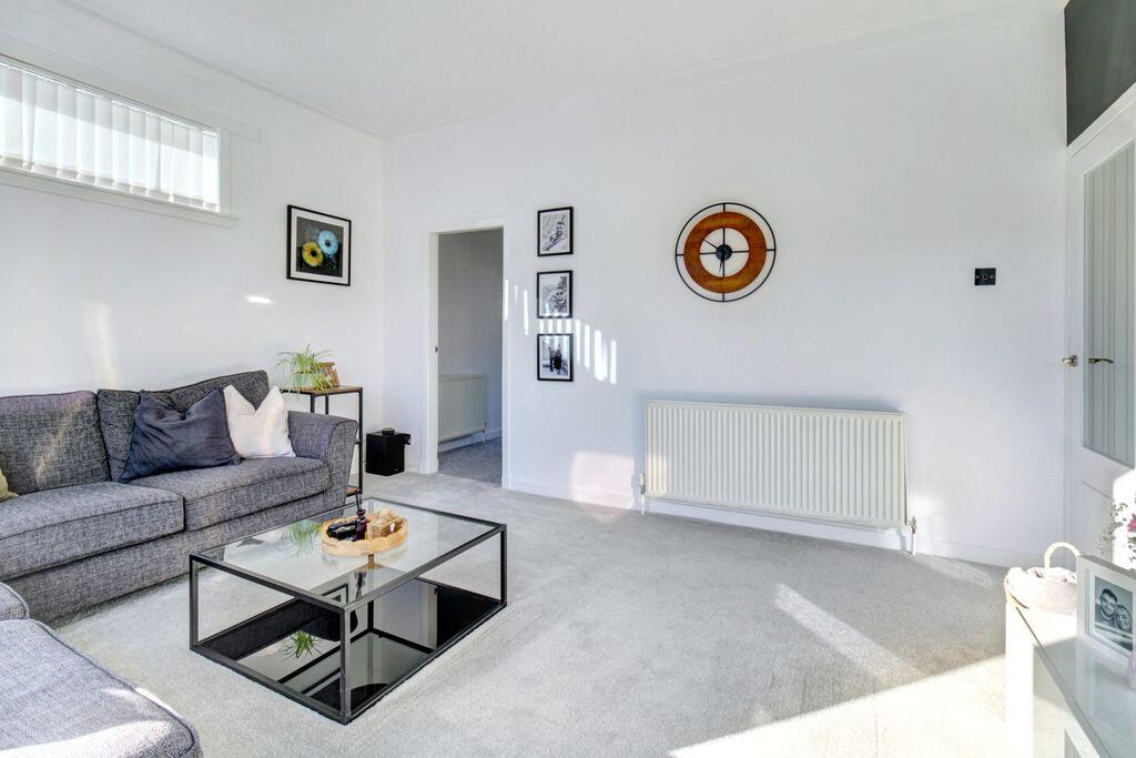 Apartment in Glasgow, West Dunbartonshire - View 4