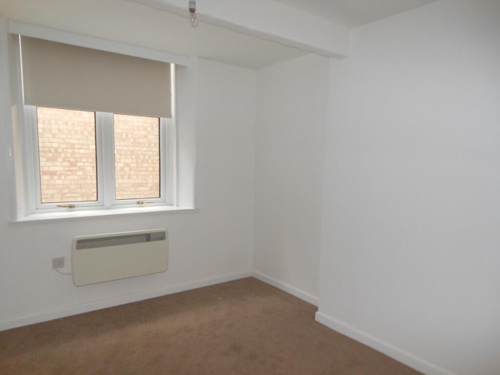 Apartment in Preston - View 4