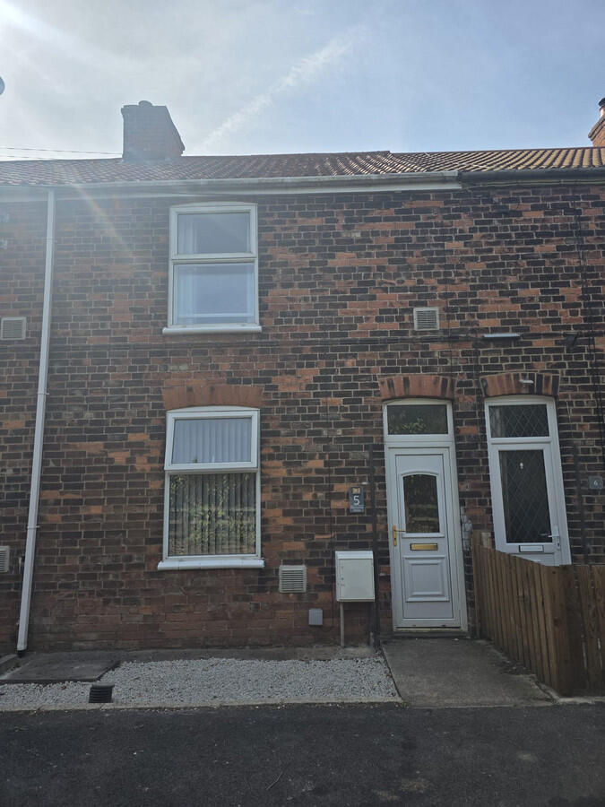 Main image of property: Welholme Villas, Barrow-upon-humber, DN19