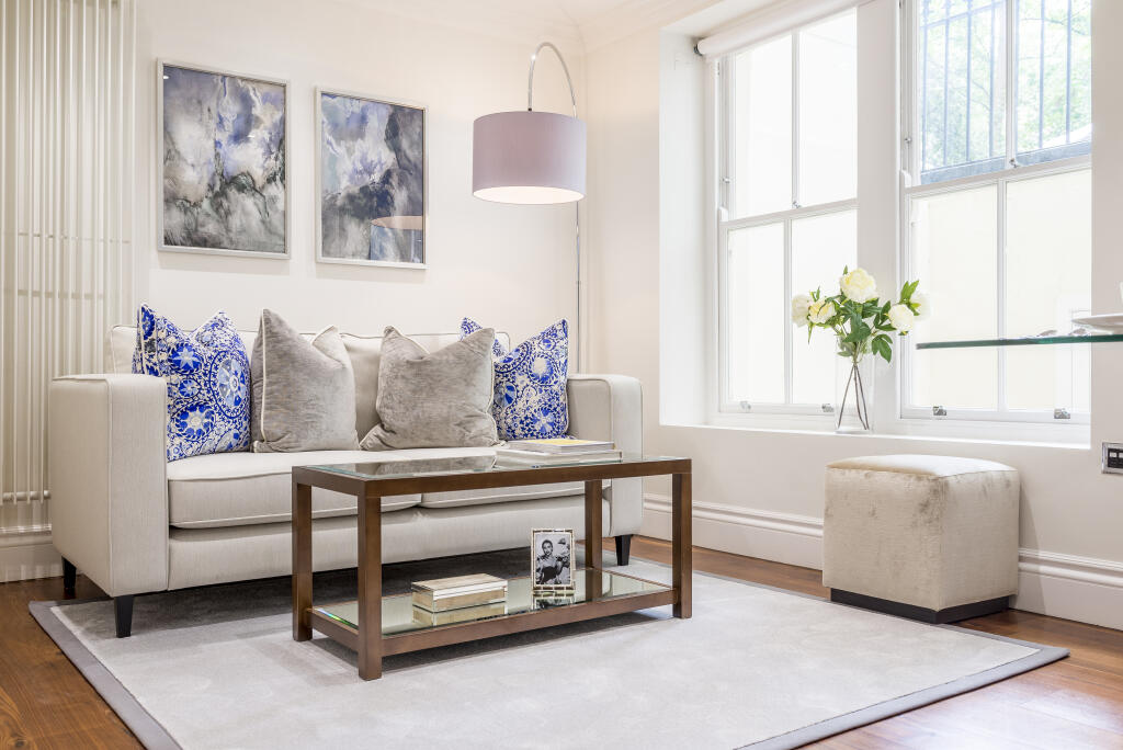 Apartment in London, City of Westminster - View 4