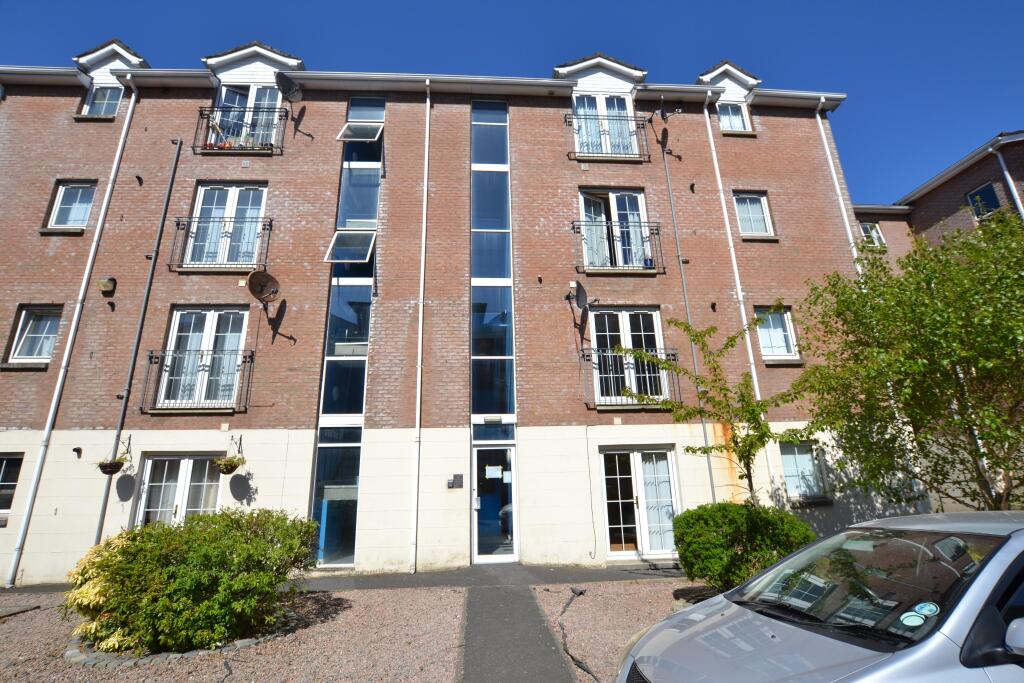 2-bed flat on Apartment 14B, 16 Old Suffolk Road, Belfast, County Antrim, BT11, £45,000