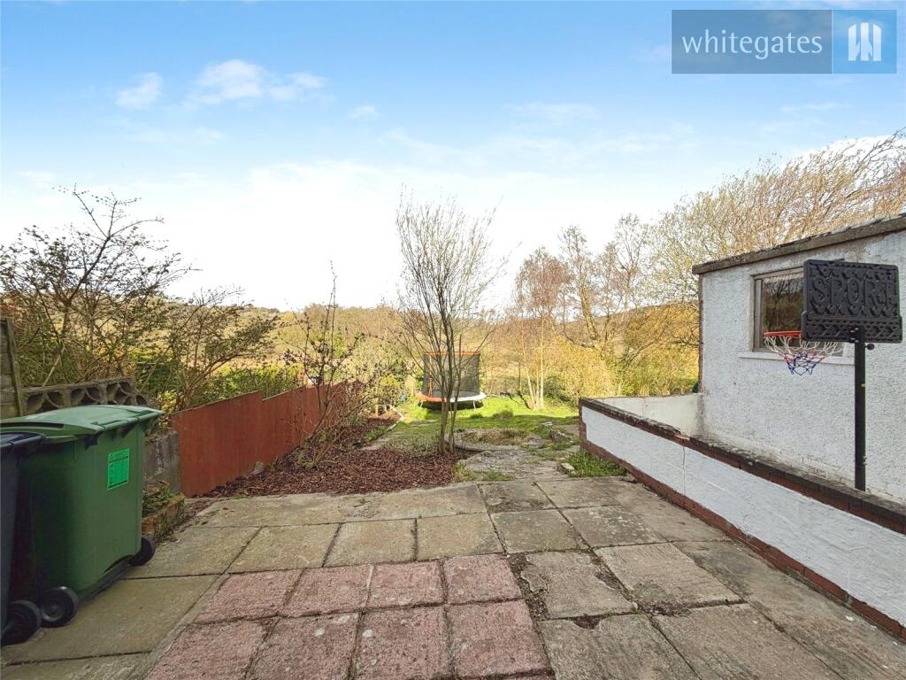 Cefn Road, Bwlchgwyn, Wrexham, LL11 photo 2