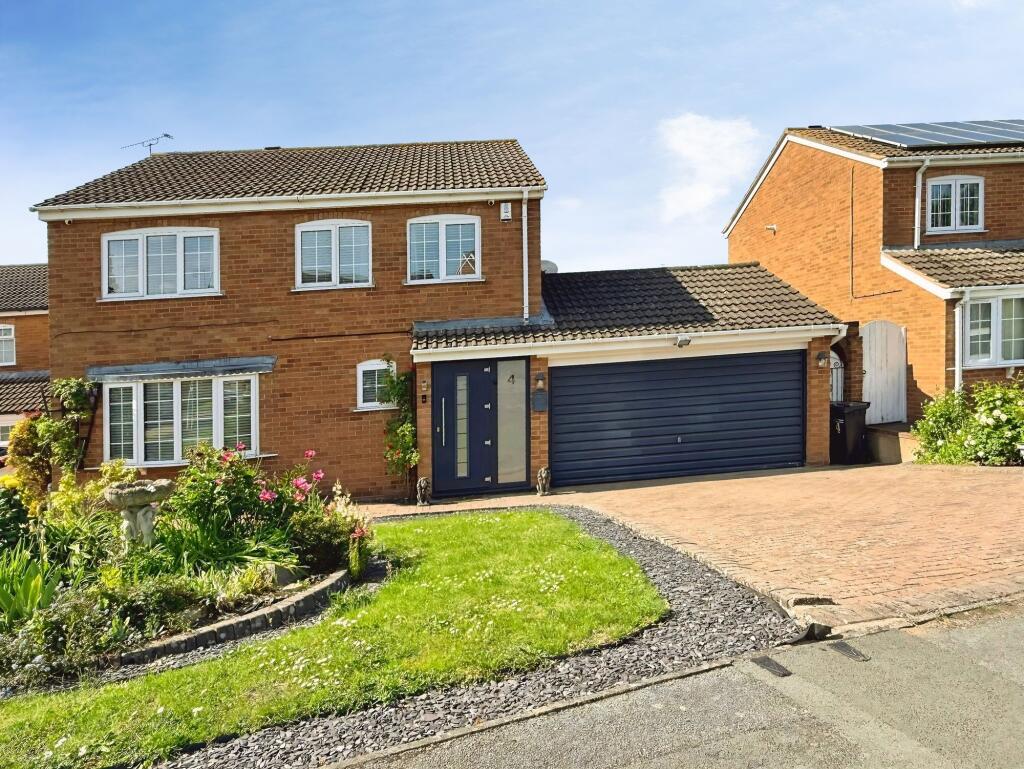 Main image of property: Ledbury Close, Oadby, LE2