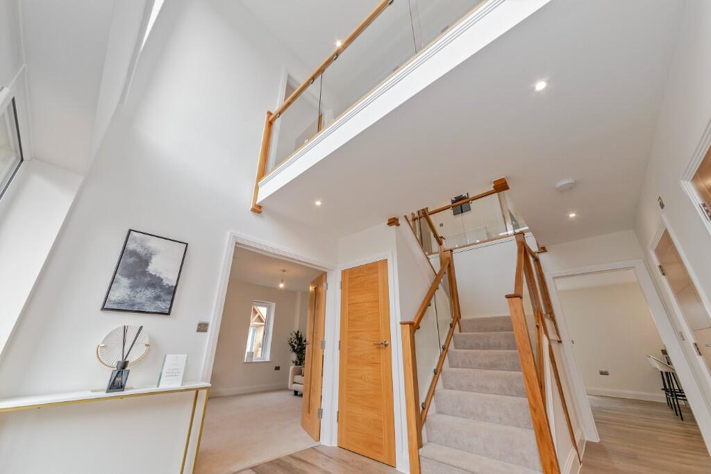 House in Maulden, Central Bedfordshire - View 4