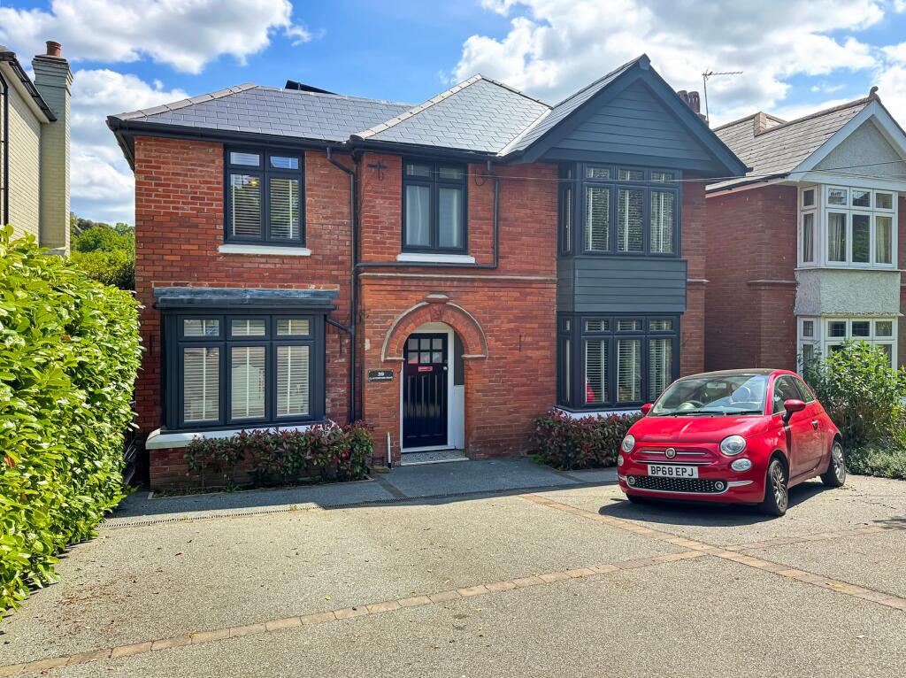 Main image of property: Clatterford Road, Newport, PO30