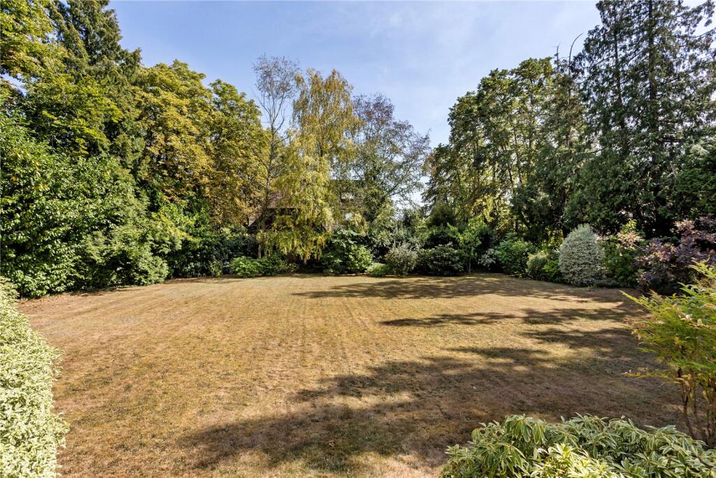 House in Southampton - View 2